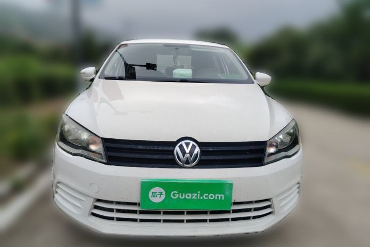 Used Volkswagen Jetta 2015 Value Edition 1.6L Manual Fashionable Style Front