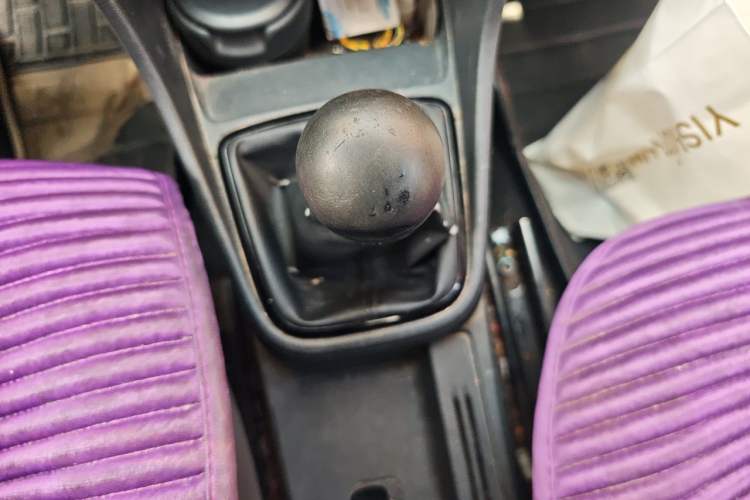 Used Volkswagen Jetta 2015 Zhuihui Edition 1.4L Manual Fashion Model Gear Lever