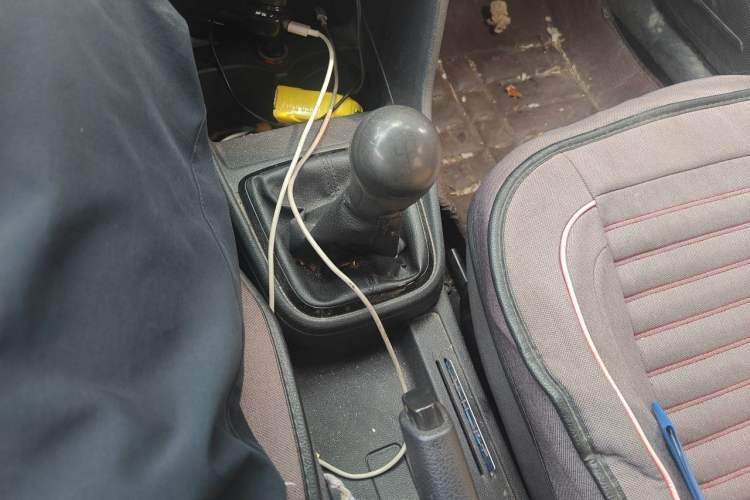 Used Volkswagen Jetta 2015 Zhuihui Edition 1.4L Manual Fashion Model Gear Lever
