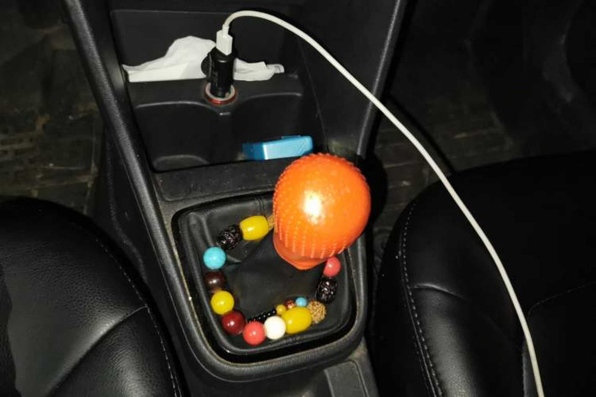 Used Volkswagen Jetta 2015 1.4L Manual Fashion Model Gear Lever