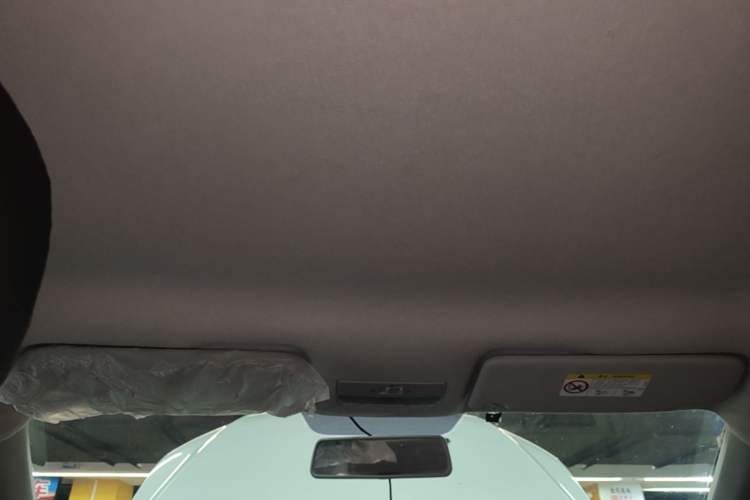 Used Volkswagen Jetta 2015 Value Edition 1.6L Manual Fashionable Style Headliner