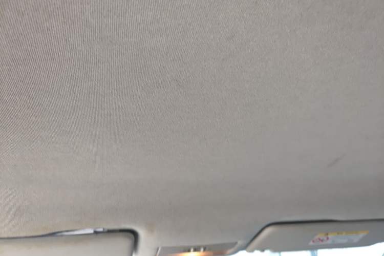 Used Volkswagen Jetta 2015 1.6L Manual Fashion Edition Headliner