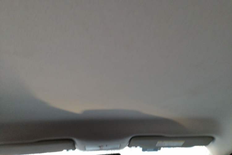 Used Volkswagen Jetta 2015 Zhuihui Edition 1.4L Manual Fashion Model Headliner