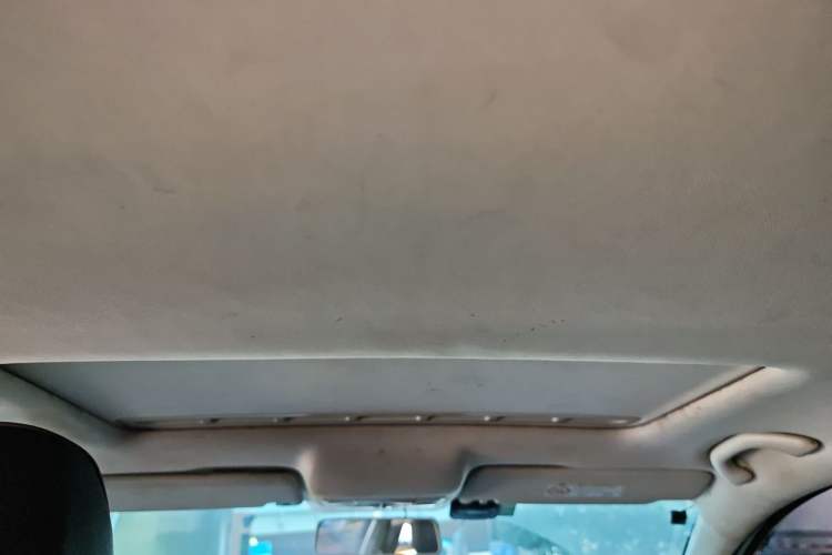 Used Volkswagen Jetta 2015 Zhuihui Edition 1.6L Manual Comfort Model Headliner