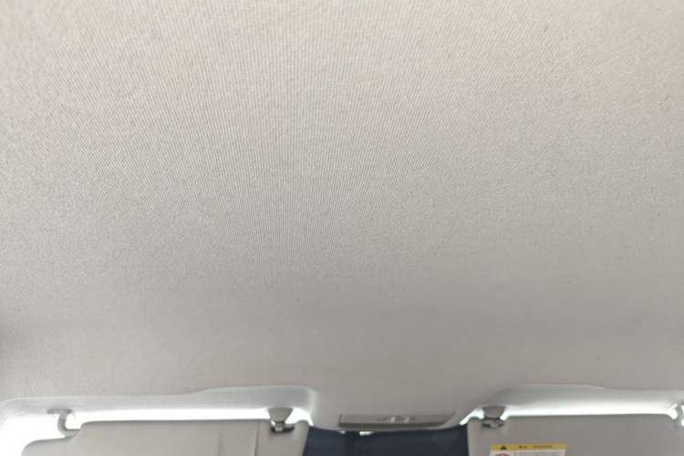 Used Volkswagen Jetta 2015 1.4L Manual Fashion Model Headliner