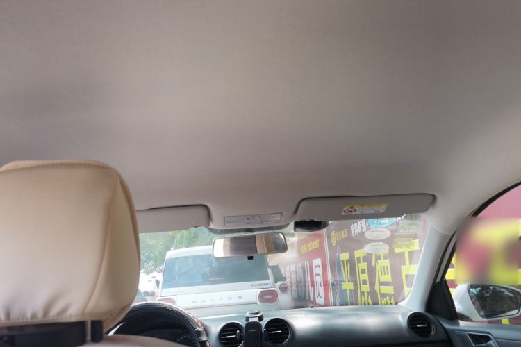 Used Volkswagen Jetta 2015 Zhuihui Edition 1.4L Manual Fashion Model Headliner