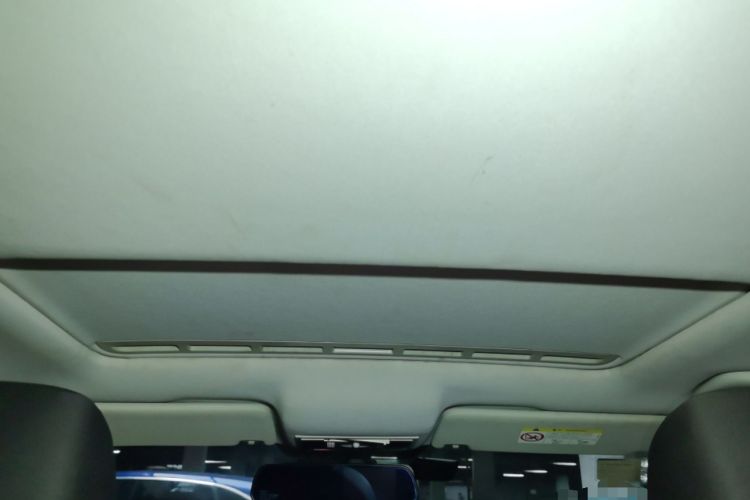 Used Volkswagen Jetta 2015 Value Edition 1.6L Automatic Comfort Version Headliner