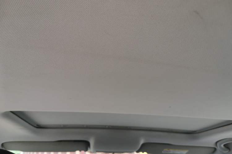 Used Volkswagen Jetta 2015 Value Edition 1.6L Automatic Comfort Version Headliner