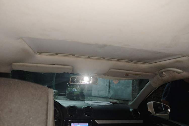 Used Volkswagen Jetta 2015 Zhuihui Edition 1.6L Manual Comfort Model Headliner