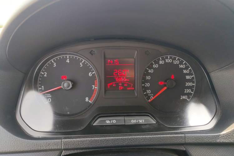 Used Volkswagen Jetta 2015 Value Edition 1.6L Manual Fashionable Style Instrument Cluster