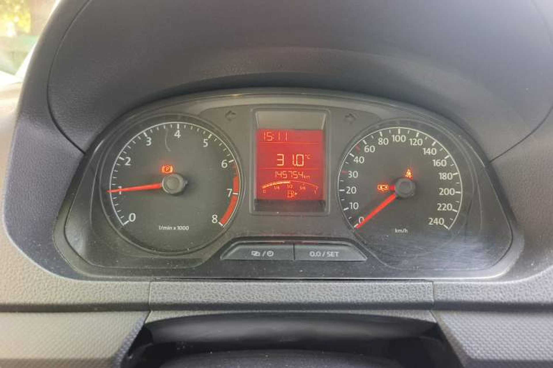 Used Volkswagen Jetta 2015 1.6L Manual Fashion Edition Instrument Cluster
