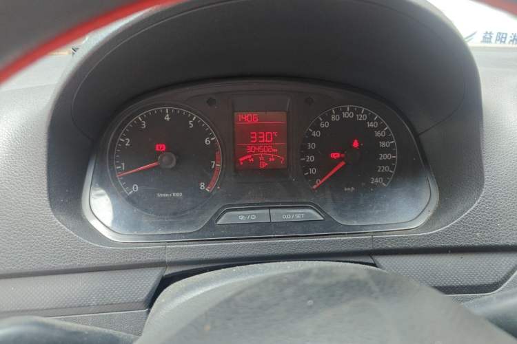 Used Volkswagen Jetta 2015 1.6L Manual Fashion Edition Instrument Cluster