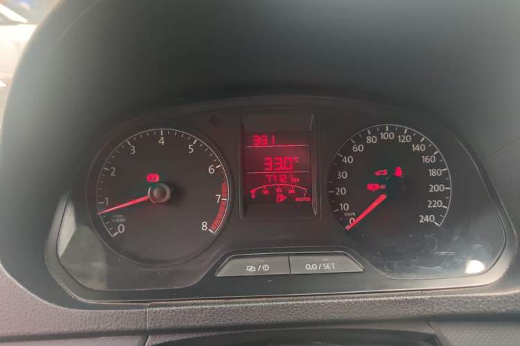 Used Volkswagen Jetta 2015 Value Edition 1.6L Manual Fashionable Style Instrument Cluster