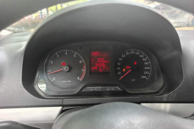 Used Volkswagen Jetta 2015 1.4L Manual Comfort Model Instrument Cluster