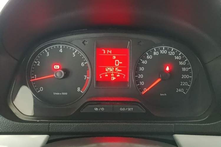 Used Volkswagen Jetta 2015 1.6L Manual Comfort Model Instrument Cluster