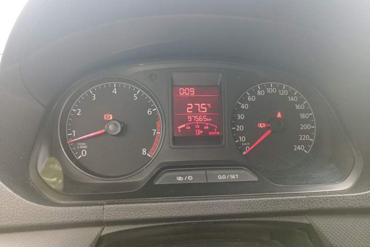 Used Volkswagen Jetta 2015 1.6L Manual Fashion Edition Instrument Cluster