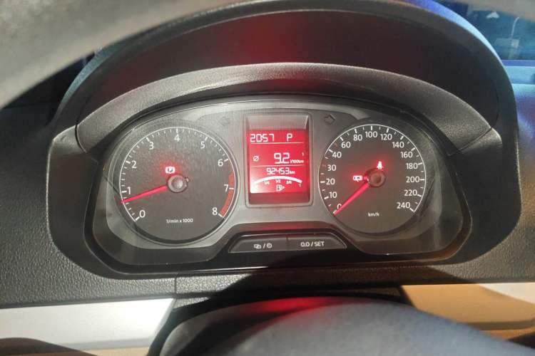 Used Volkswagen Jetta 2015 1.6L Automatic Comfort Model Instrument Cluster
