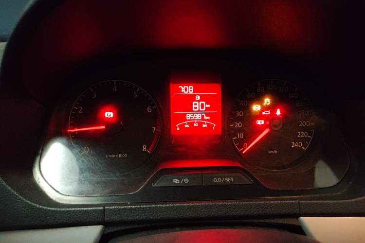 Used Volkswagen Jetta 2015 1.4L Manual Comfort Model Instrument Cluster