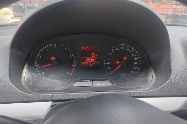 Used Volkswagen Jetta 2015 1.6L Manual Comfort Model Instrument Cluster