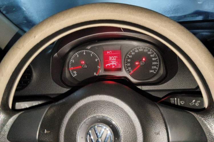Used Volkswagen Jetta 2015 1.4L Manual Fashion Model Instrument Cluster