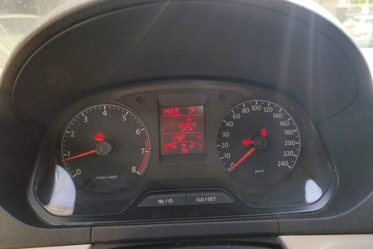 Used Volkswagen Jetta 2015 1.6L Automatic Comfort Model Instrument Cluster