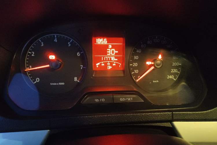 Used Volkswagen Jetta 2015 1.6L Manual Comfort Model Instrument Cluster