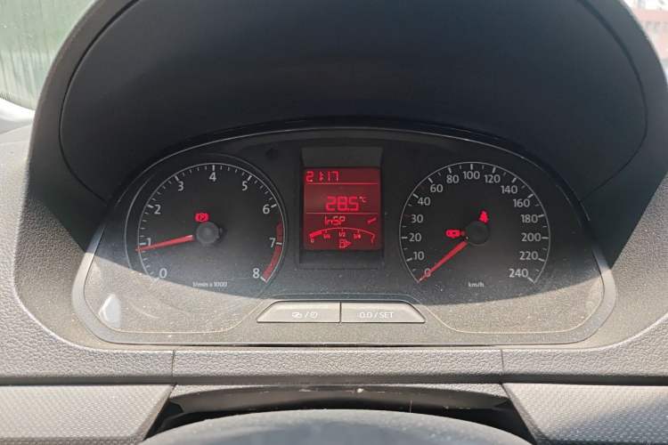 Used Volkswagen Jetta 2015 1.4L Manual Fashion Model Instrument Cluster