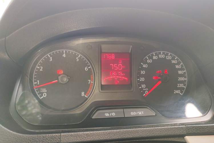 Used Volkswagen Jetta 2015 1.6L Manual Comfort Model Instrument Cluster