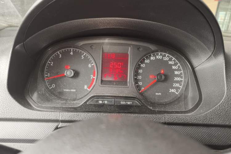 Used Volkswagen Jetta 2015 1.4L Manual Fashion Model Instrument Cluster