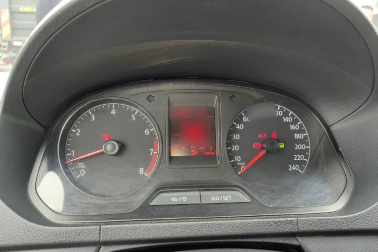Used Volkswagen Jetta 2015 Value Edition 1.6L Automatic Fashion Version Instrument Cluster