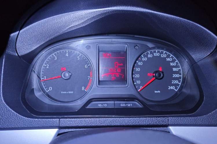 Used Volkswagen Jetta 2015 1.6L Manual Comfort Model Instrument Cluster