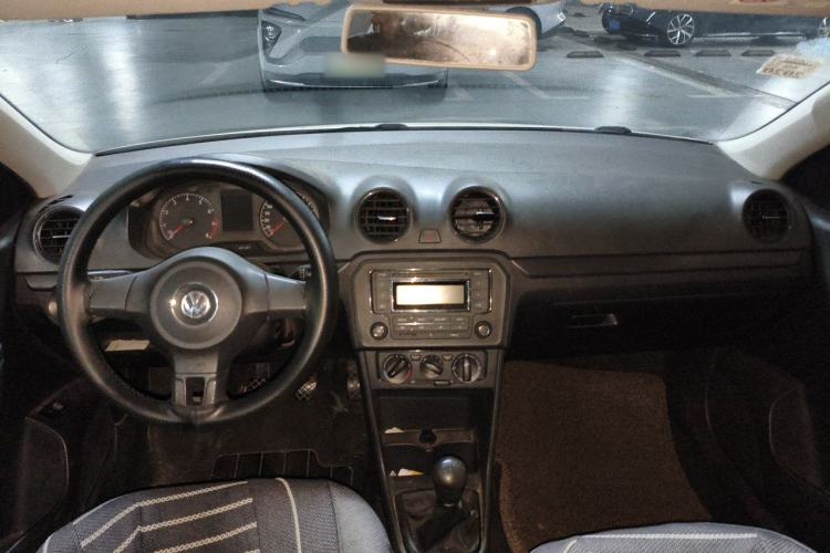 Used Volkswagen Jetta 2015 Value Edition 1.6L Manual Fashionable Style Interior 2
