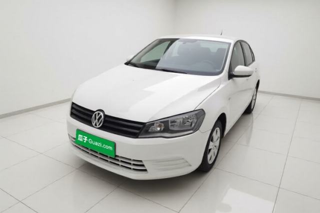 Volkswagen Jetta 2015 Zhuihui Edition 1.4L Manual Fashion Model مستعملة