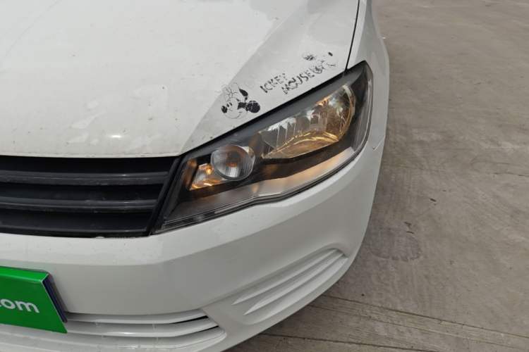 Used Volkswagen Jetta 2015 1.6L Manual Fashion Edition Left Front Headlight