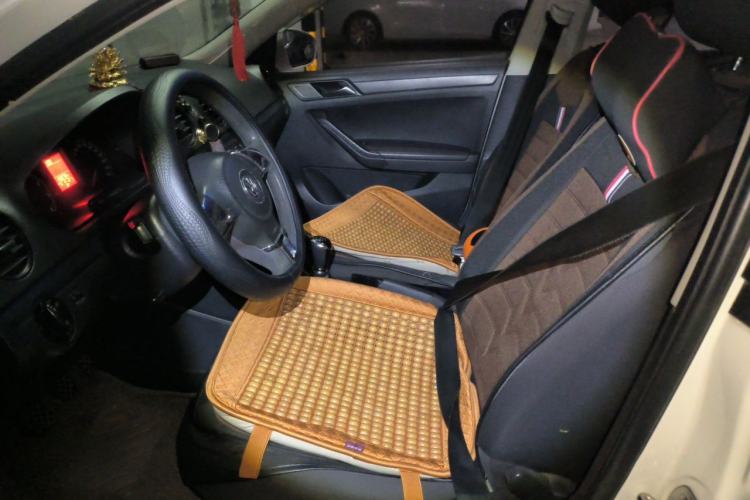 Used Volkswagen Jetta 2015 Zhuihui Edition 1.4L Manual Fashion Model Left Front Seat