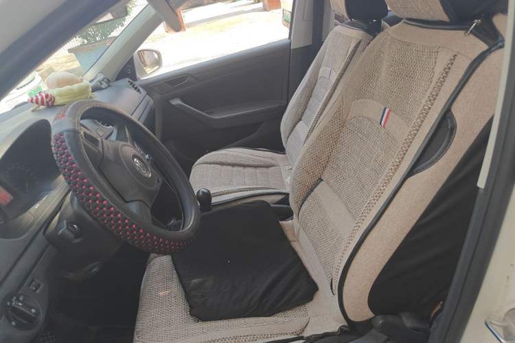 Used Volkswagen Jetta 2015 1.4L Manual Fashion Model Left Front Seat