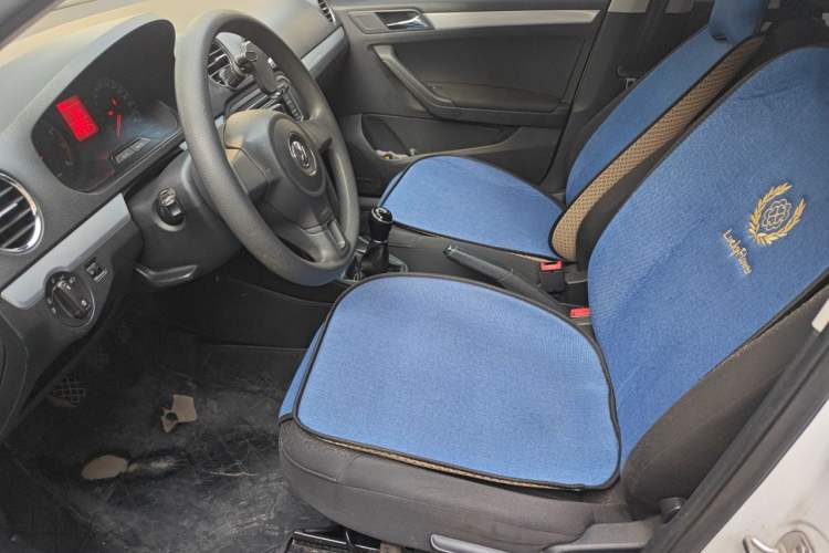 Used Volkswagen Jetta 2015 Zhuihui Edition 1.6L Manual Comfort Model Left Front Seat