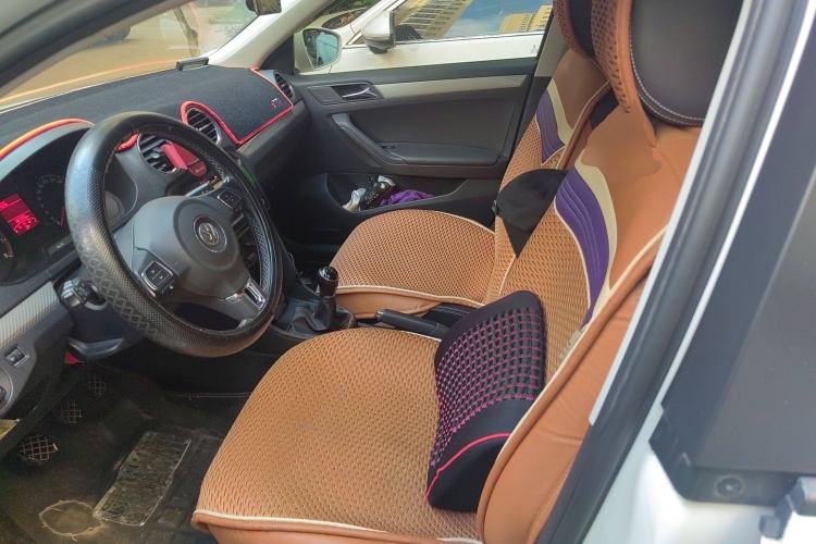 Used Volkswagen Jetta 2015 Zhihui Edition 1.4L Manual Comfort Model Left Front Seat