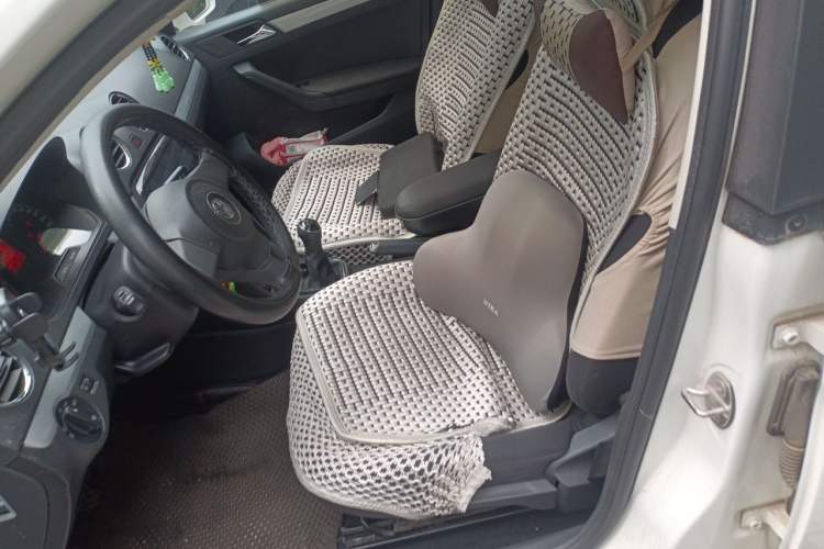 Used Volkswagen Jetta 2015 Zhihui Edition 1.4L Manual Comfort Model Left Front Seat