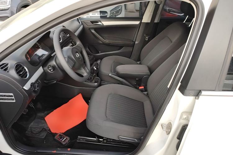 Used Volkswagen Jetta 2015 1.6L Manual Comfort Model Left Front Seat
