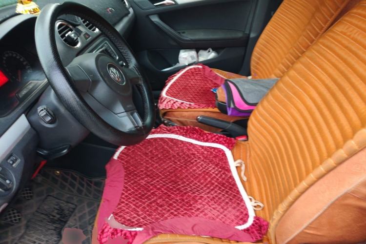 Used Volkswagen Jetta 2015 1.6L Manual Comfort Model Left Front Seat