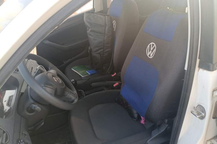 Used Volkswagen Jetta 2015 1.4L Manual Fashion Model Left Front Seat