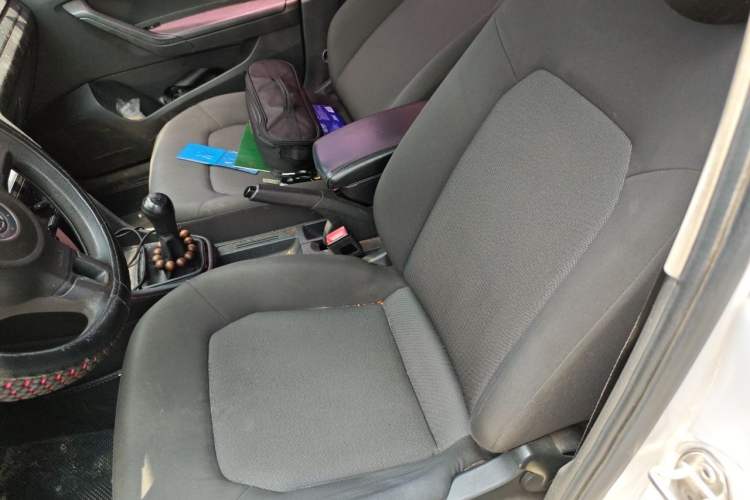 Used Volkswagen Jetta 2015 Zhuihui Edition 1.4L Manual Fashion Model Left Front Seat