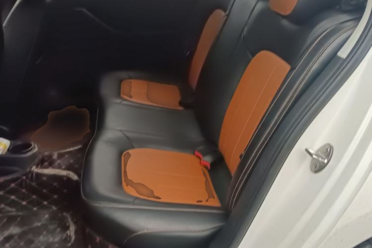 Used Volkswagen Jetta 2015 1.6L Automatic Fashion Model Left Rear Seat