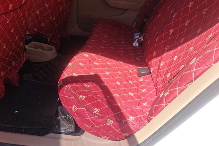 Used Volkswagen Jetta 2015 1.6L Manual Fashion Edition Left Rear Seat