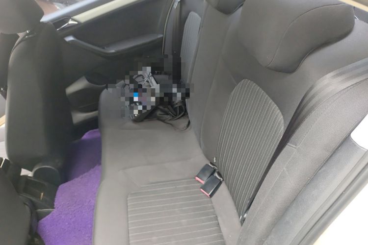 Used Volkswagen Jetta 2015 Zhihui Edition 1.4L Manual Comfort Model Left Rear Seat