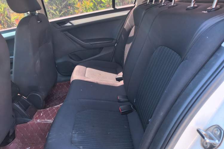 Used Volkswagen Jetta 2015 1.4L Manual Comfort Model Left Rear Seat