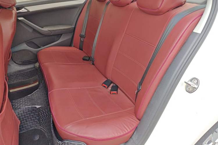 Used Volkswagen Jetta 2015 1.6L Automatic Comfort Model Left Rear Seat