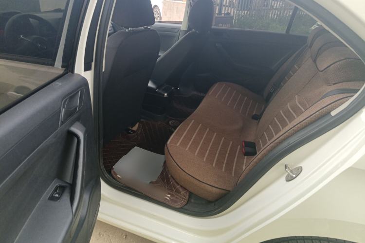 Used Volkswagen Jetta 2015 1.6L Manual Fashion Edition Left Rear Seat