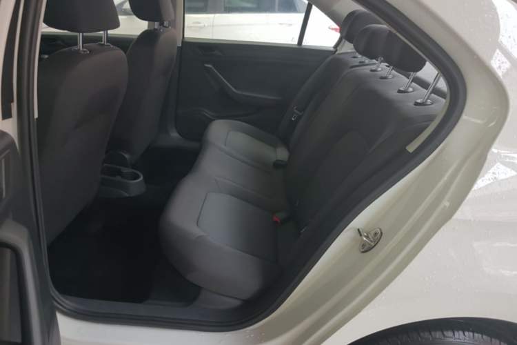 Used Volkswagen Jetta 2015 1.6L Manual Fashion Edition Left Rear Seat